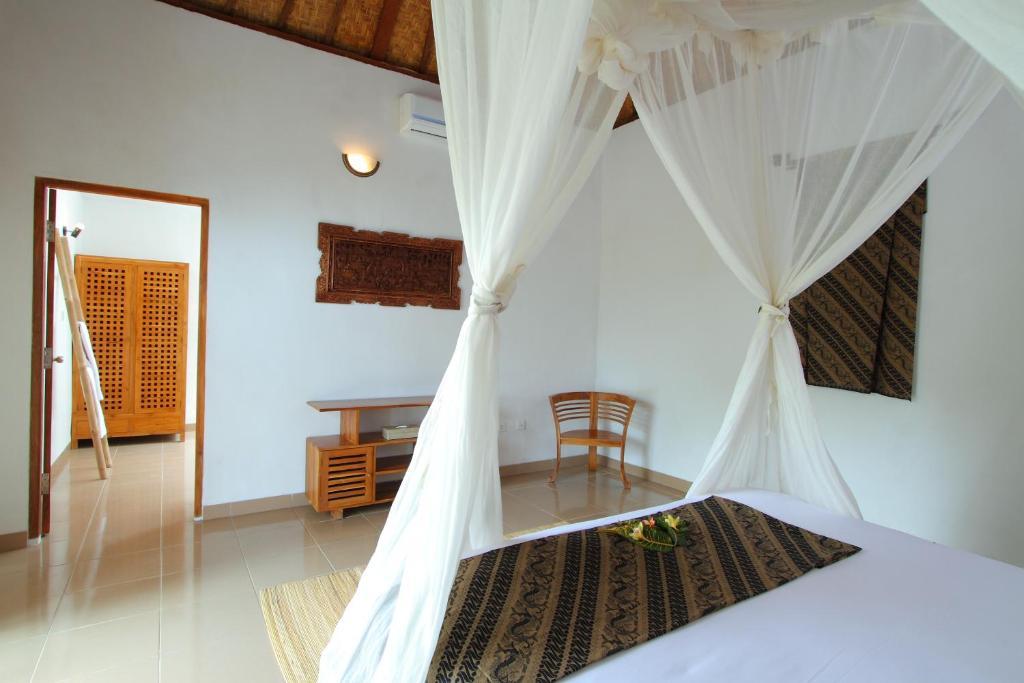 Lembongan Cliff Villas Nusa Lembongan Pokoj fotografie